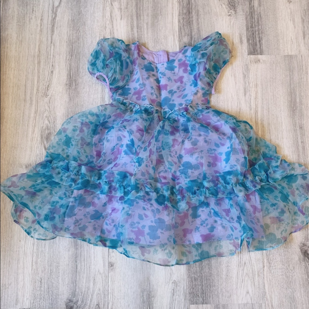 Designer girl’s dress(very new)